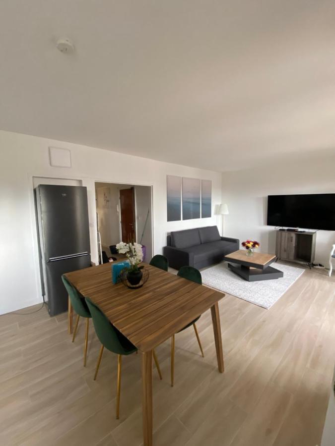 Grand Appartement Courbevoie Paris ภายนอก รูปภาพ
